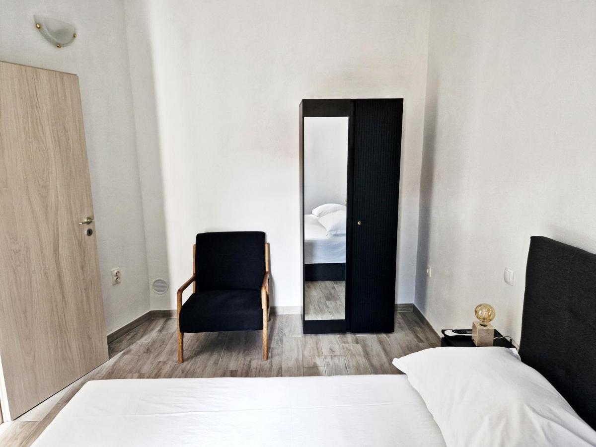 Kuca Za Odmor Dobrila Hotel Jelsa  Kültér fotó