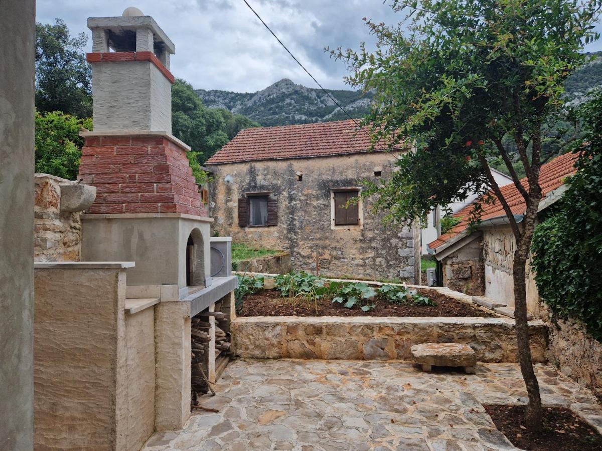 Kuca Za Odmor Dobrila Hotel Jelsa  Kültér fotó